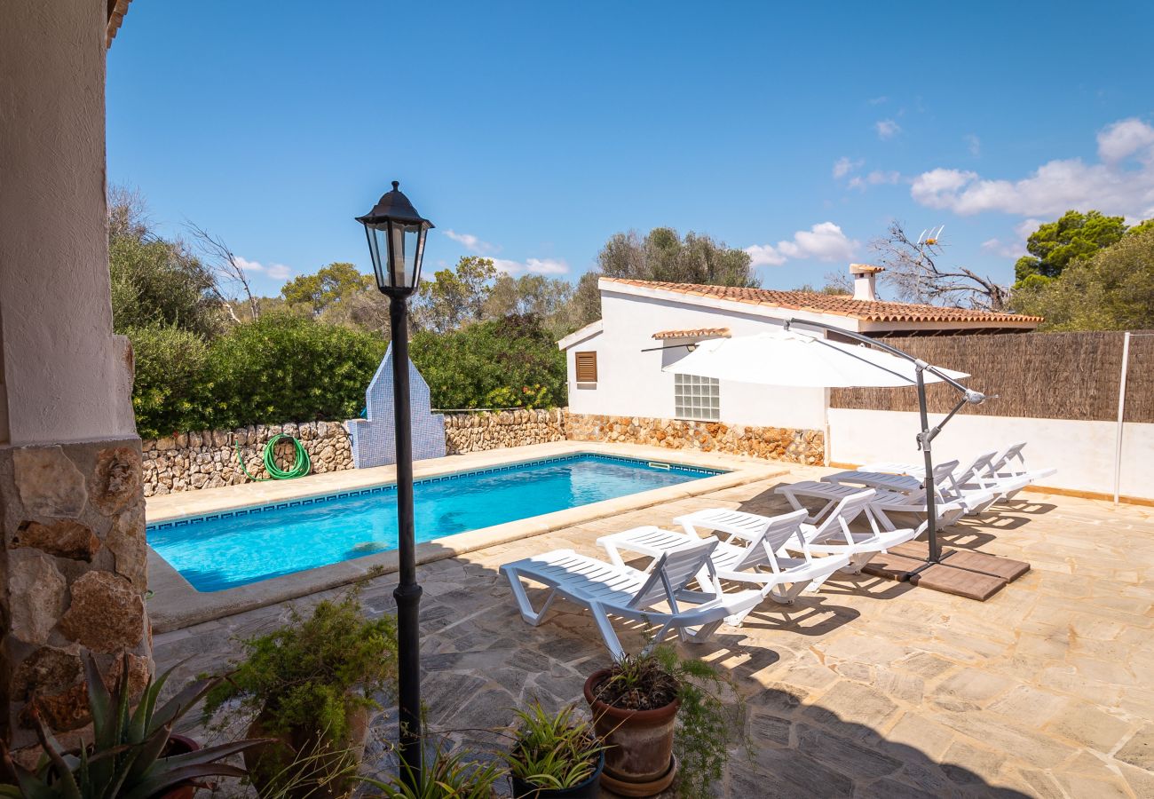 House in Cala Llombards - Holiday Home Can Monxu in Cala Llombards with pool and sea view