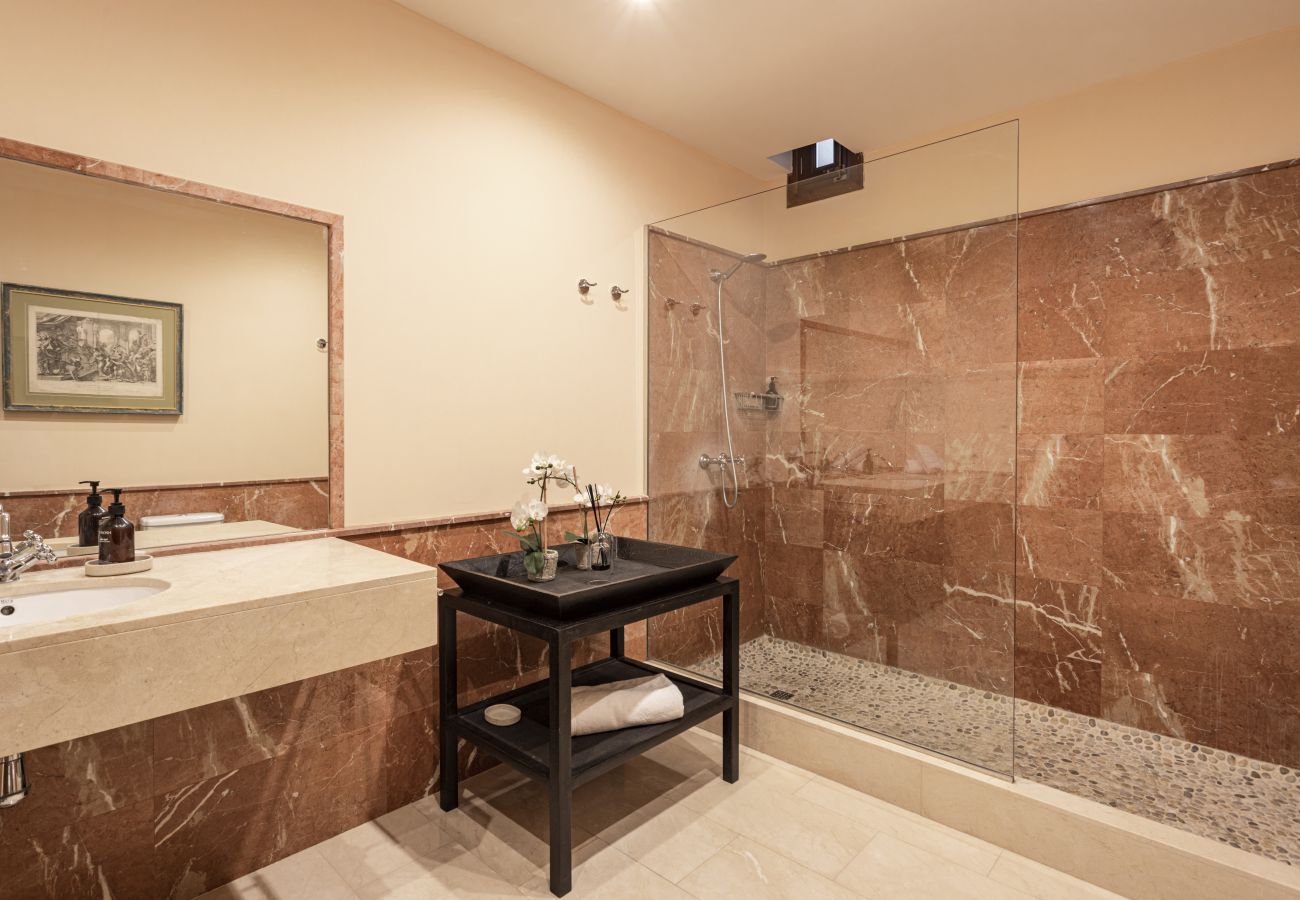 Country house in LLucmajor - Finca Terra Vella luxury finca with up to 11 bedrooms for monthly rental in Mallorca