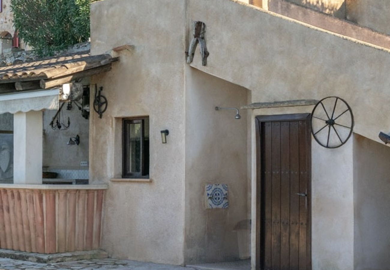 Country house in Manacor - Holiday Home El Castillo with Pool for 12 Guests near Manacor in Mallorca