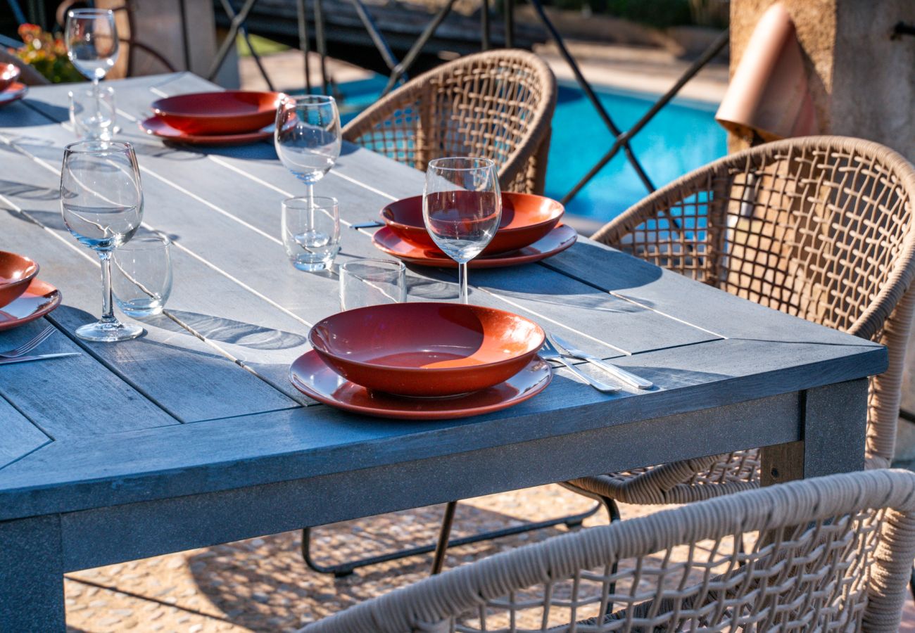 Country house in Manacor - Holiday Home El Castillo with Pool for 12 Guests near Manacor in Mallorca