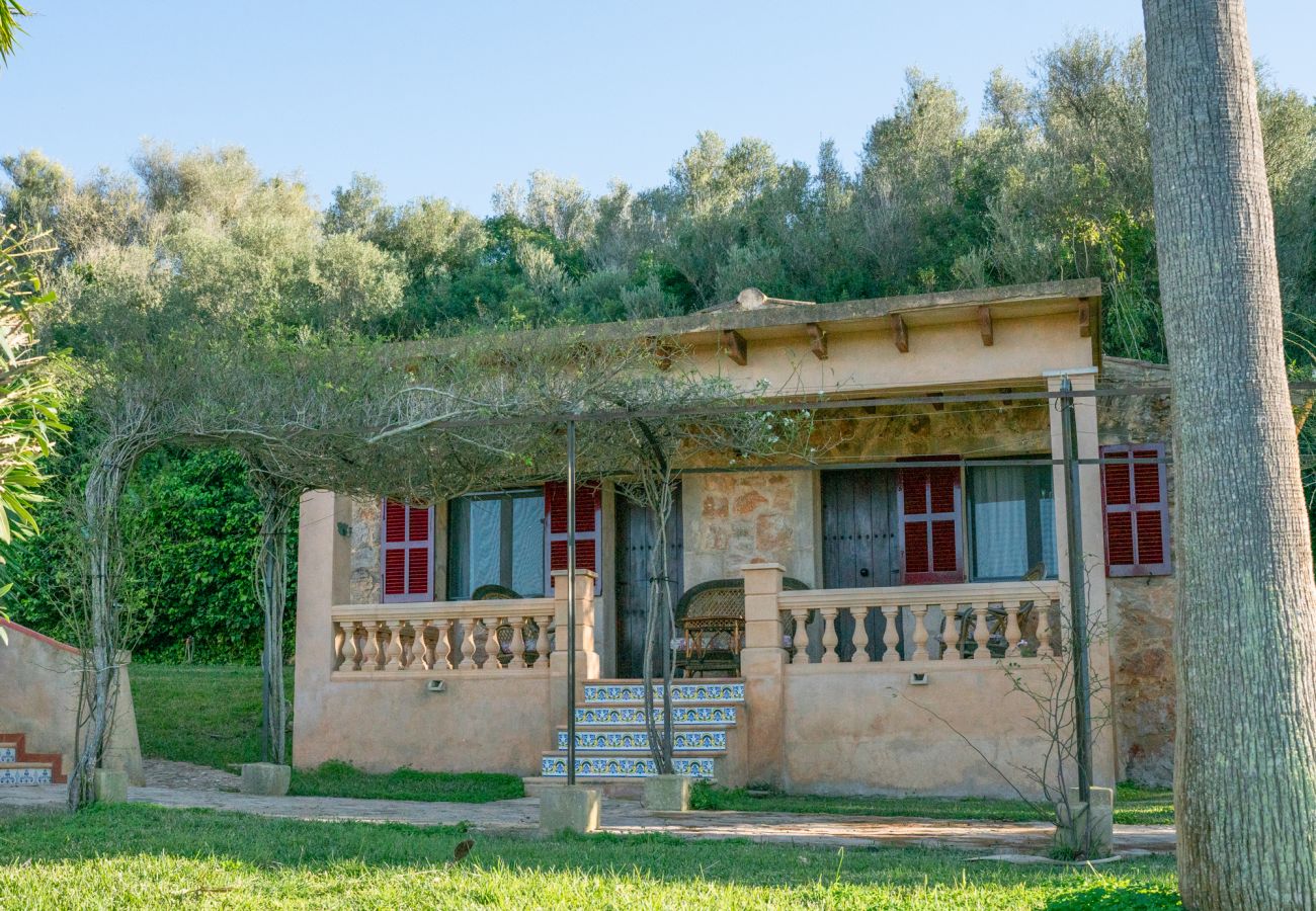 Country house in Manacor - Holiday Home El Castillo with Pool for 12 Guests near Manacor in Mallorca