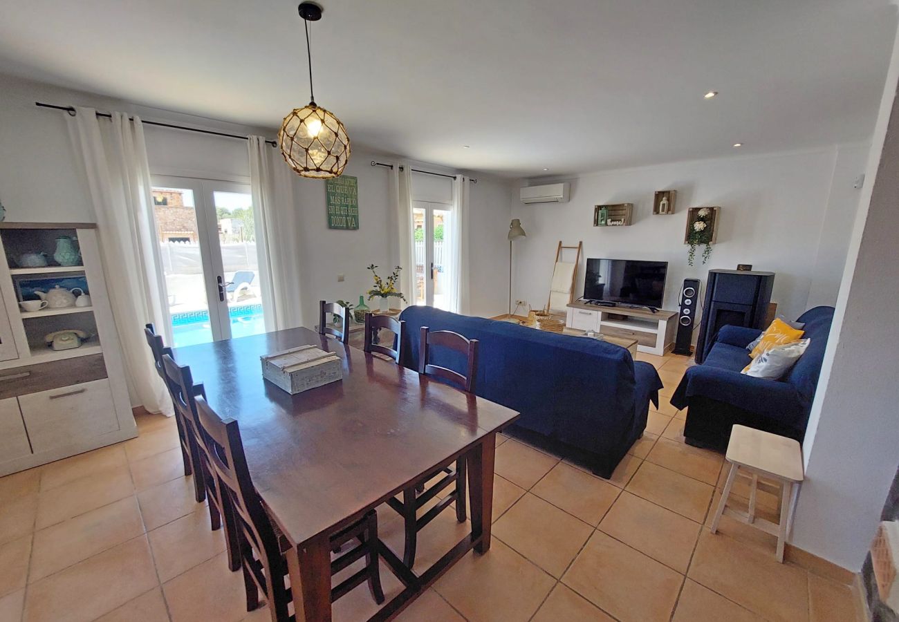 House in Es Llombards - Holiday Home in Cala Llombards with Pool and Sea View near Santanyí, Mallorca