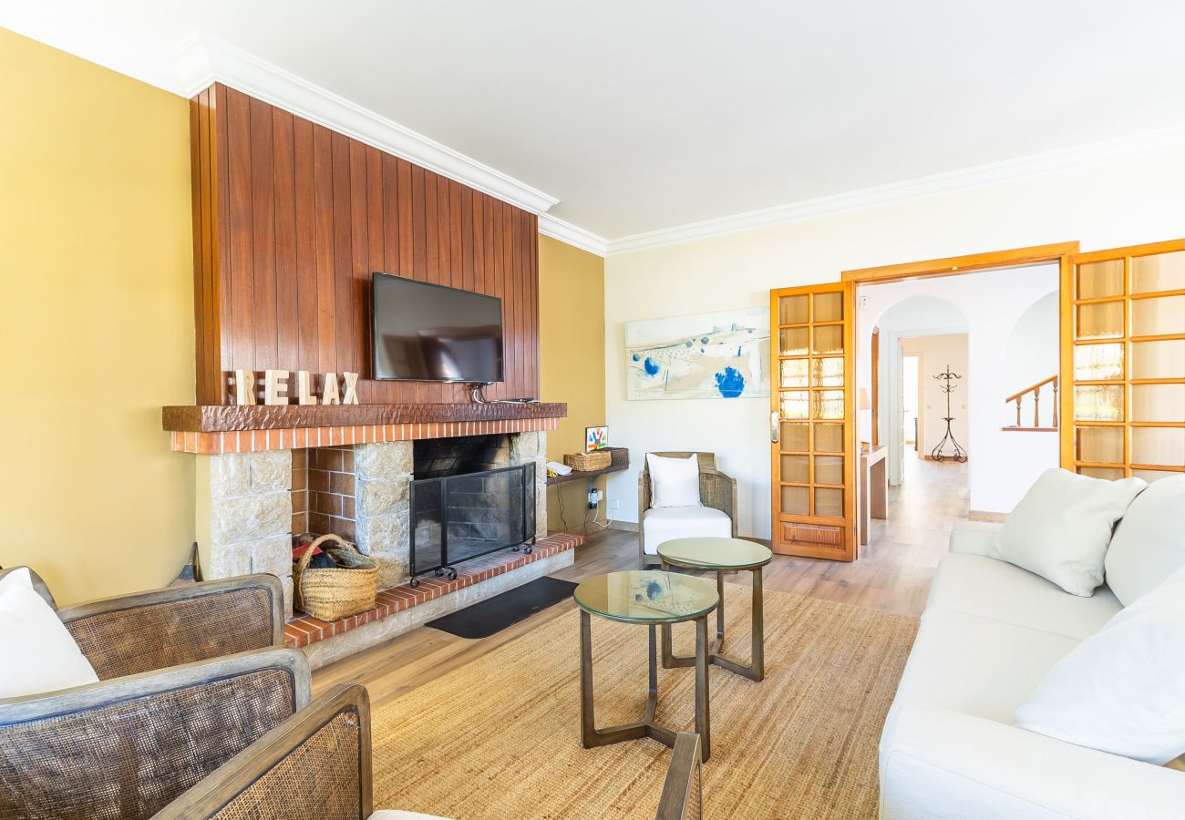 House in Cala Figuera - Casa Dragonera Holiday Home in Cala Figuera in a central location just a few minutes from the harbor