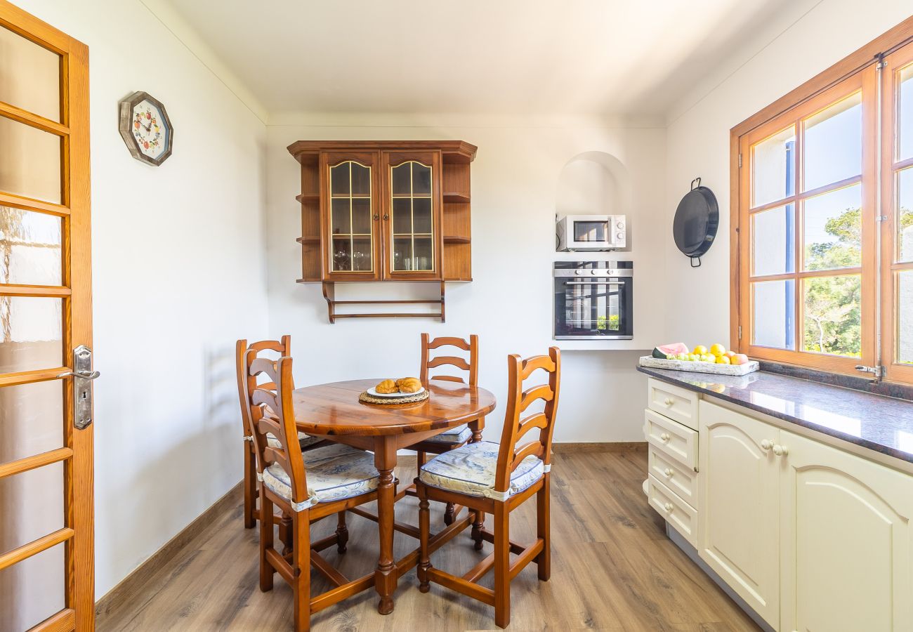 House in Cala Figuera - Casa Dragonera Holiday Home in Cala Figuera in a central location just a few minutes from the harbor