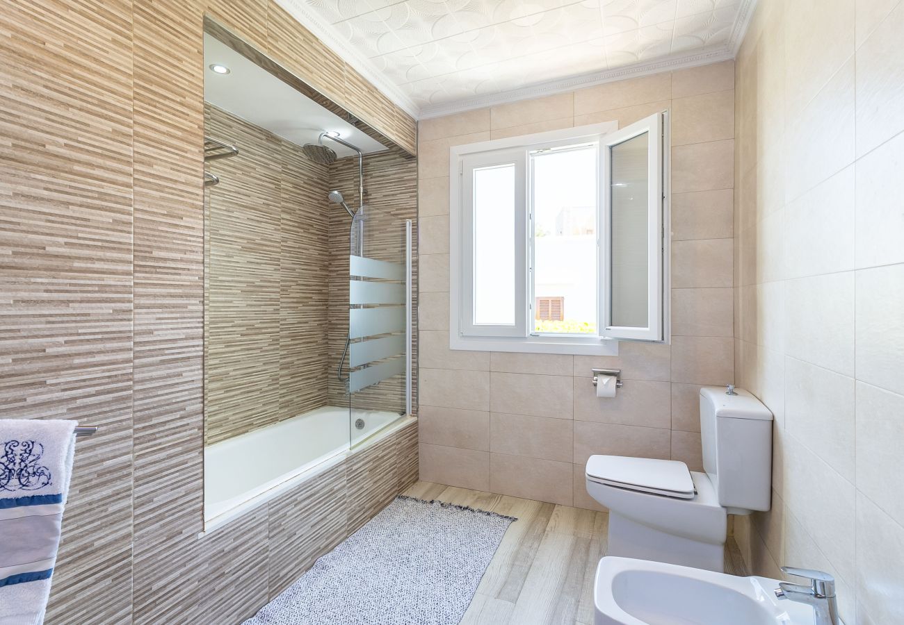 House in Cala Figuera - Casa Dragonera Holiday Home in Cala Figuera in a central location just a few minutes from the harbor