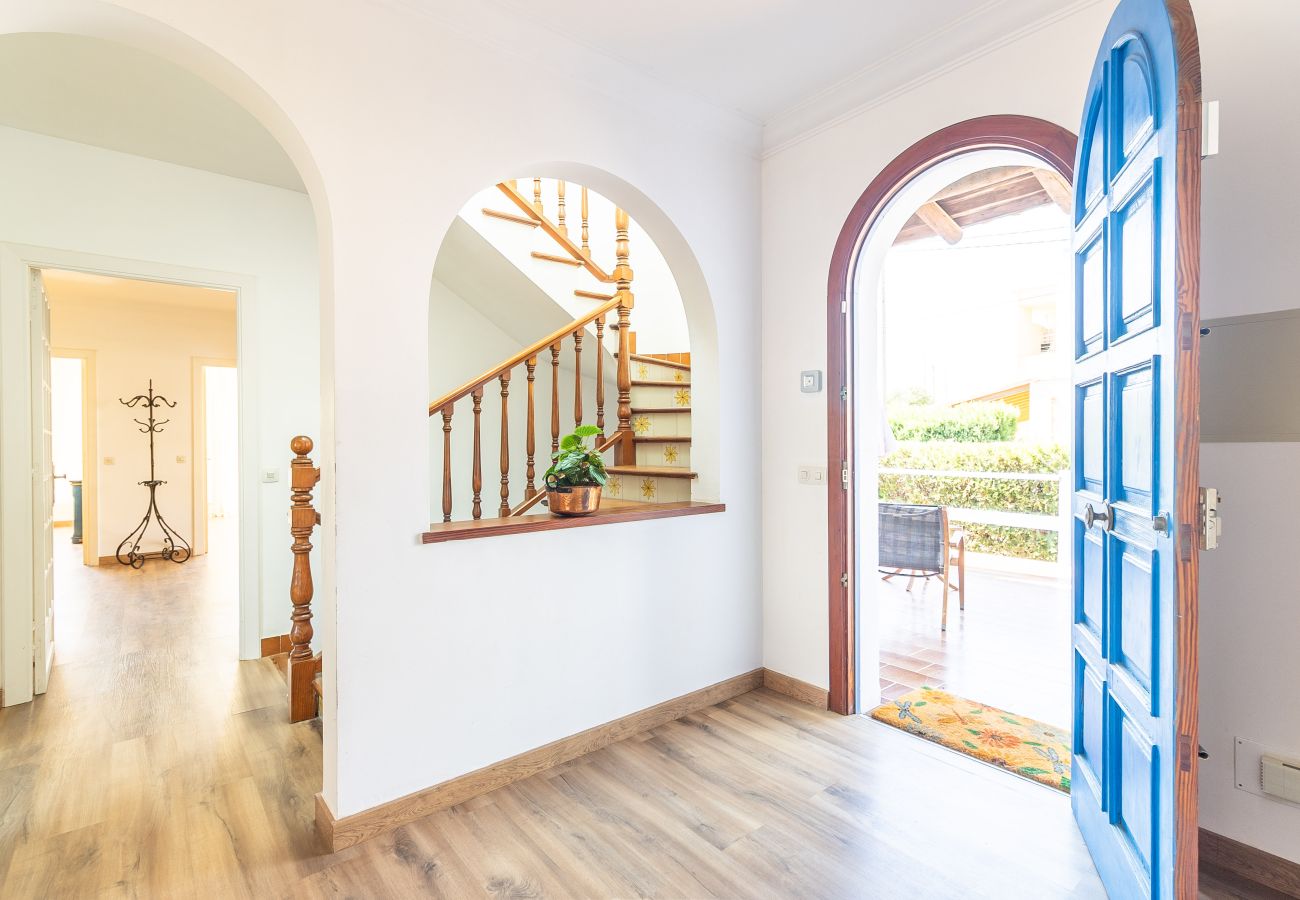 House in Cala Figuera - Casa Dragonera Holiday Home in Cala Figuera in a central location just a few minutes from the harbor