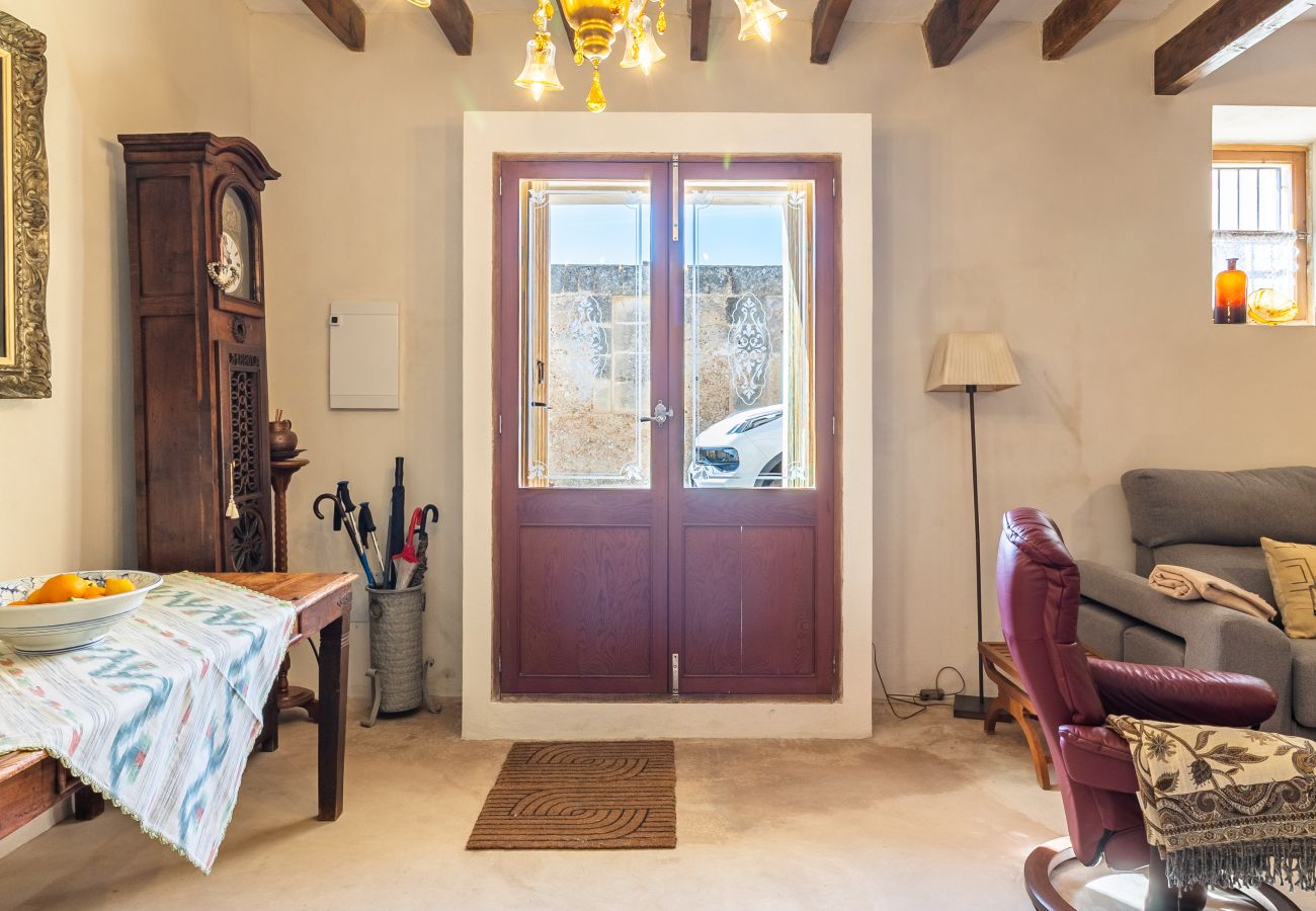 House in Ariany - Furnished House with Private Pool in Ariany Mallorca for Monthly Rental