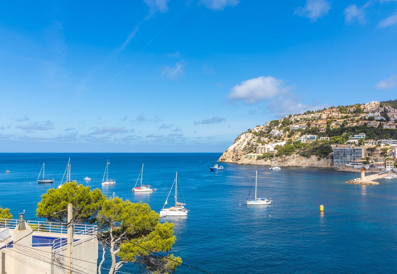 Villa in Port d' Andratx - Sea View Villa in Port Andratx