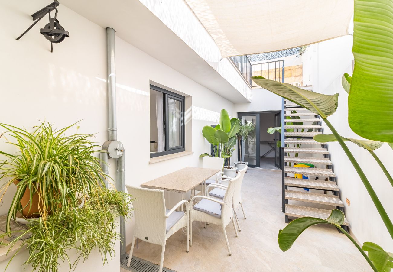 House in Santa Margarida - Townhouse Santa Margalida with Private Pool for Monthly Rental