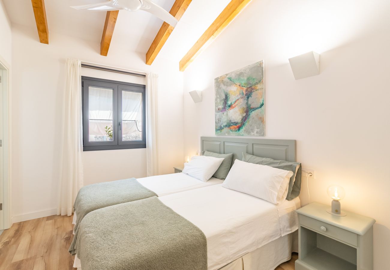 House in Santa Margarida - Townhouse Santa Margalida with Private Pool for Monthly Rental