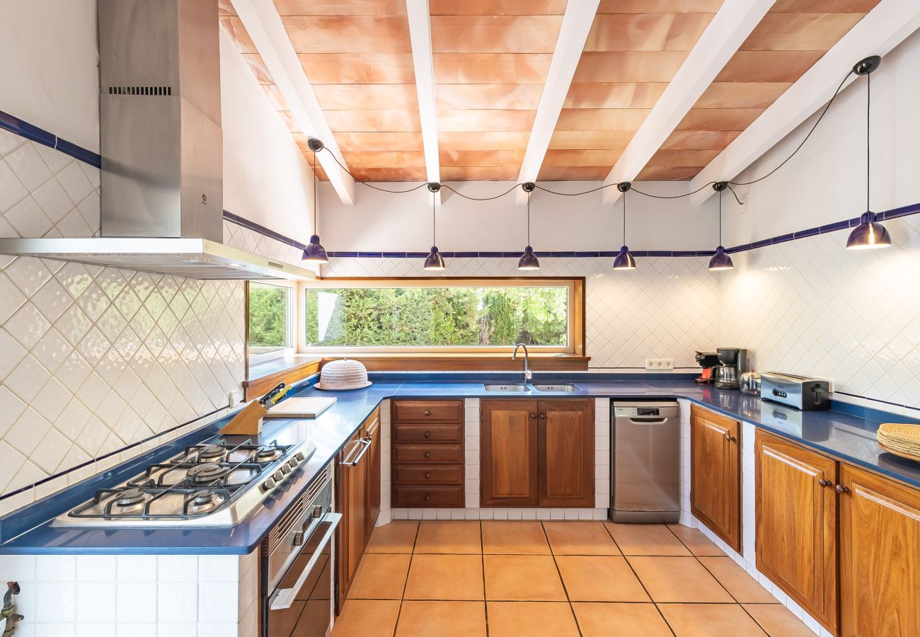House in Cala Murada - Can Lluis in Cala Murada with private pool for temporary rental