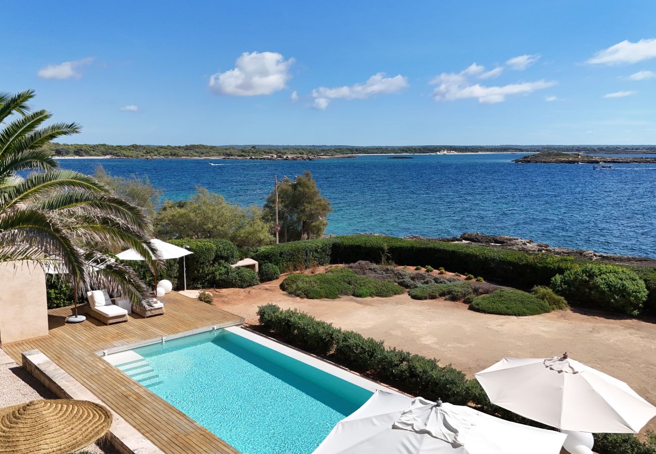 Villa in Colònia de Sant Jordi - Villa Cabrera Holiday Home with Sea Views and Pool in Colònia de Sant Jordi, Mallorca