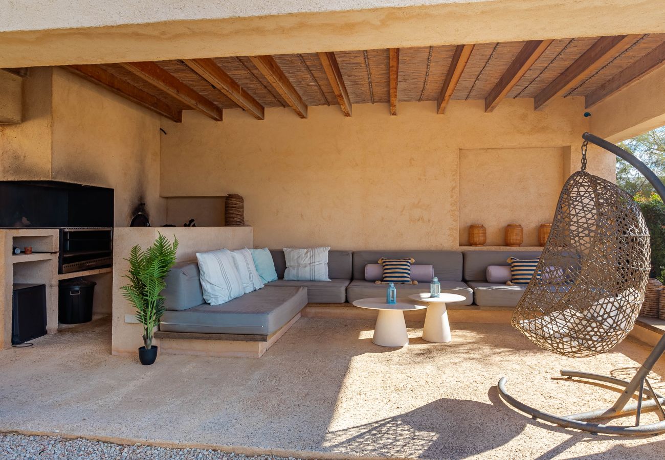 Villa in Colònia de Sant Jordi - Villa Cabrera Holiday Home with Sea Views and Pool in Colònia de Sant Jordi, Mallorca