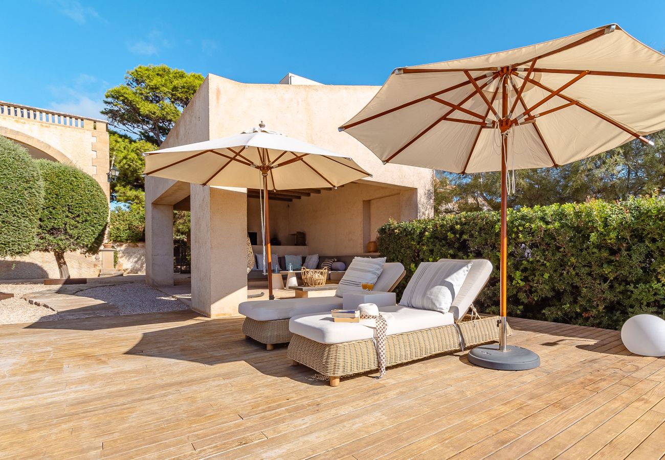 Villa in Colònia de Sant Jordi - Villa Cabrera Holiday Home with Sea Views and Pool in Colònia de Sant Jordi, Mallorca