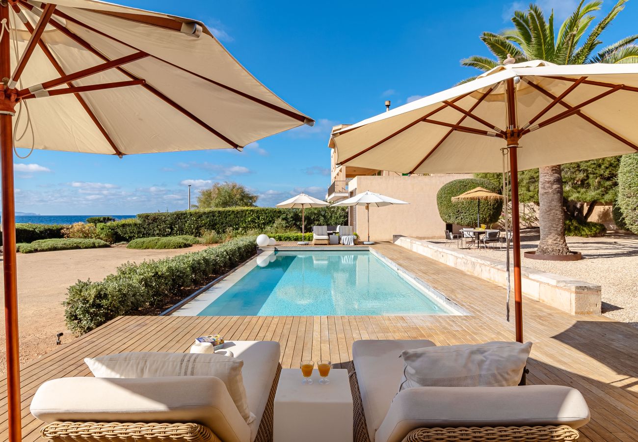 Villa in Colònia de Sant Jordi - Villa Cabrera Holiday Home with Sea Views and Pool in Colònia de Sant Jordi, Mallorca