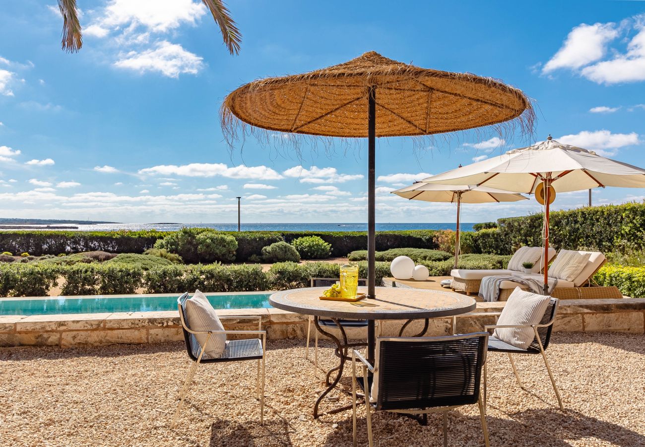 Villa in Colònia de Sant Jordi - Villa Cabrera Holiday Home with Sea Views and Pool in Colònia de Sant Jordi, Mallorca
