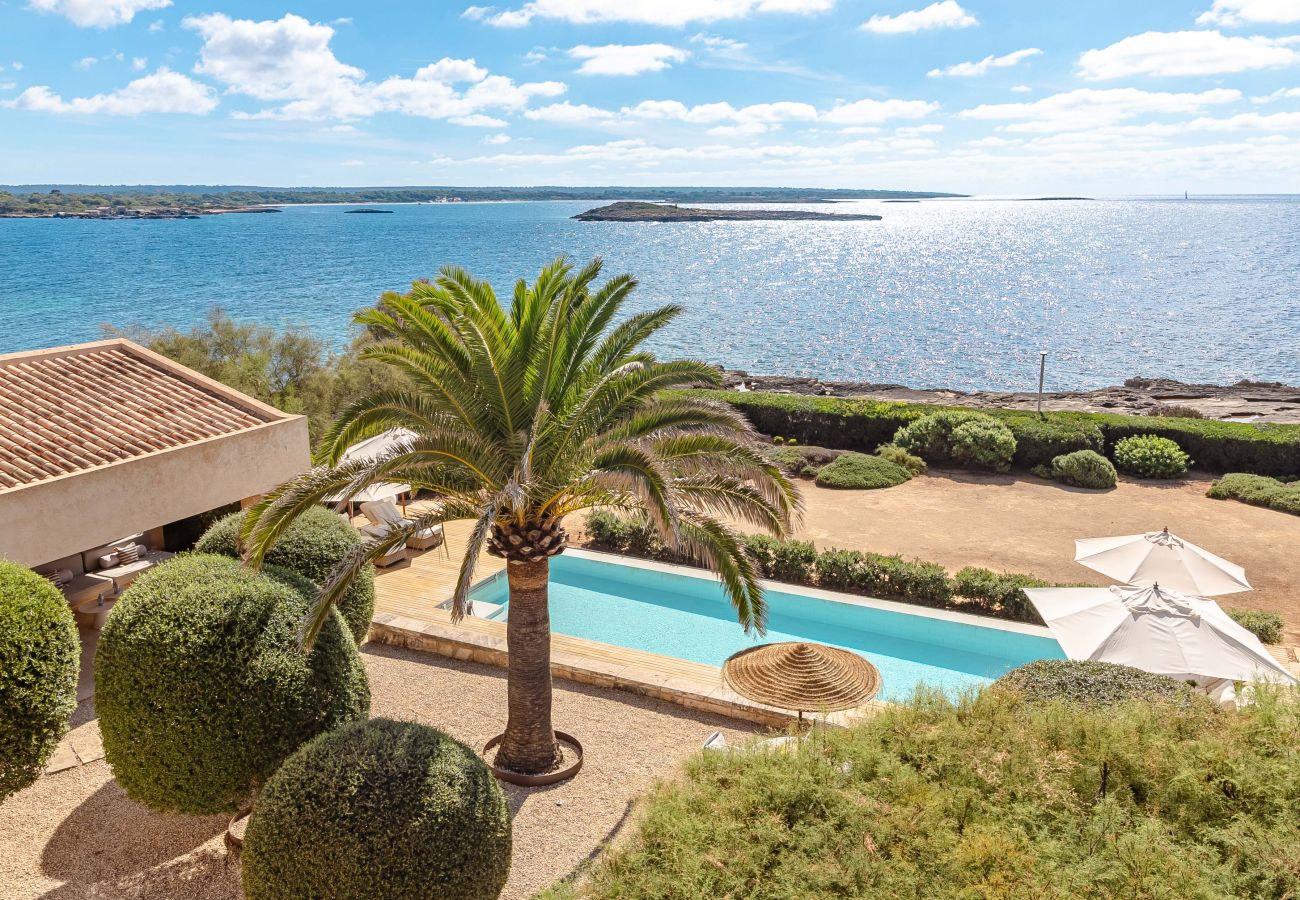 Villa in Colònia de Sant Jordi - Villa Cabrera Holiday Home with Sea Views and Pool in Colònia de Sant Jordi, Mallorca