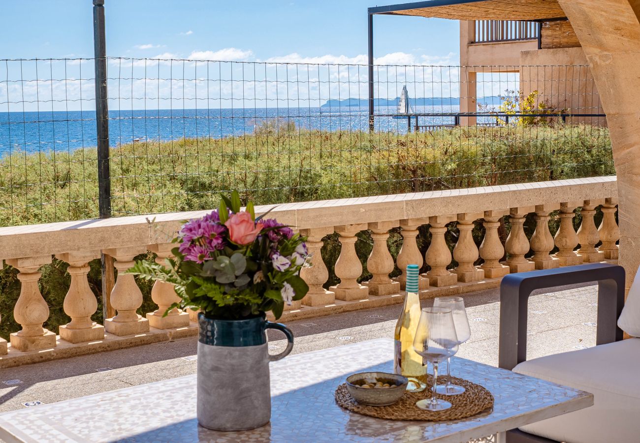 Villa in Colònia de Sant Jordi - Villa Cabrera Holiday Home with Sea Views and Pool in Colònia de Sant Jordi, Mallorca