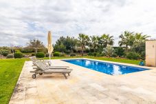 Country house in Ses Salines - Mediterranean finca near Ses Salines with pool and large garden for sale